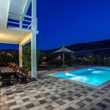 Family Friendly House With A Swimming Pool Srinjine, Split - 23950 * Srinjine