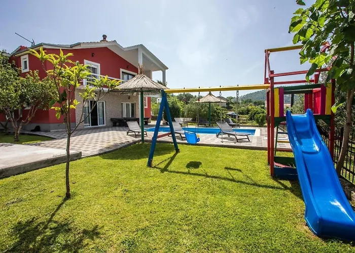 Family Friendly House With A Swimming Pool Srinjine, Split - 23950 Dom wakacyjny *