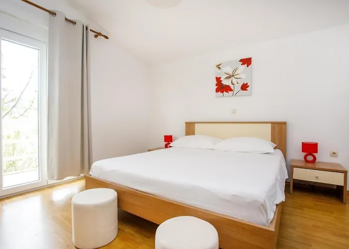 Family Friendly House With A Swimming Pool Srinjine, Split - 23950 Dom wakacyjny *